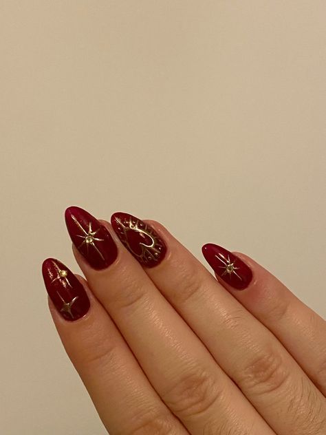 #BEAUTY, #RELATIONSHIPS #Fashion #Animals #Outfits #Winter Outfits #Animals New Years Nails Burgundy, Dark Red Nails Gold Accent, Cherry Red Nail Ideas, Red Nails Gold Design, Red Nails With Silver Design, Red Cherry Nail Art, Red Nails With Gold Stars, Wine Red Nails With Gold, Red And Silver Chrome Nails