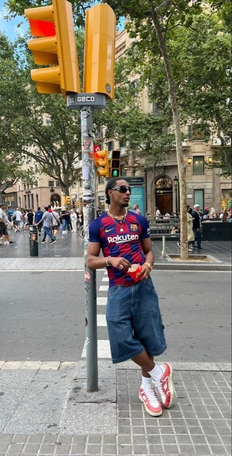 2000s Hip Hop Fashion | 00s Nostalgia | 00s Aesthetic Football Jersey Photoshoot Ideas, Bloke Core Outfits Men, Black Jorts Outfit Men, Gay Summer Outfits, Streetwear Instagram Feed, Bloke Core Outfits, Jersey Outfit Men, 2000s Hip Hop Fashion, 2000s Outfit Ideas