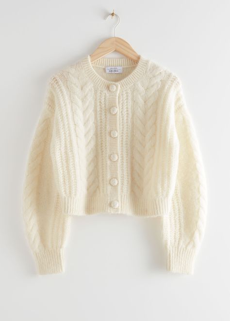 Winter Shopping, Cable Knit Cardigan, Cardigan Sweaters For Women, White Cardigan, 가을 패션, Fashion Story, Mode Inspiration, Crochet Sweater, White Sweaters