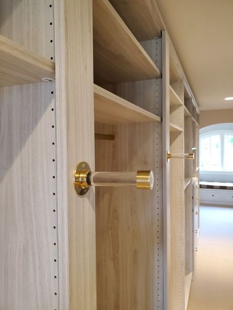 White Closet With Gold Hardware, White Custom Closet, Valet Rod In Closet, Small Walkin Wardrobe Design, Closet Hardware Ideas, Two Tone Closet, Closet With Peninsula, Gold Walk In Closet, Women’s Closet