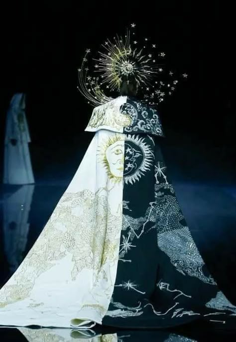 Heaven Gaia Fashion, New Character Design, Heaven Gaia, Spirit Costume, Celestial Dress, Star Costume, Space Fashion, Fantasy Outfits, Chinese Fashion