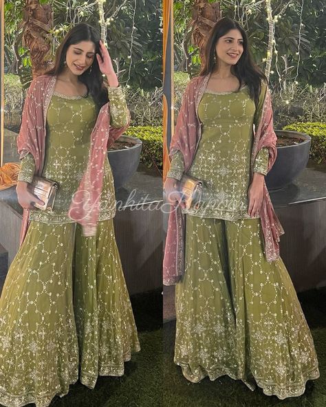 Green Sharara, Sharara Designs, Butterfly Net, Full Sleeve Top, Eid Outfits, Fiesta Outfit, Punjabi Dress, Sharara Suit, Cotton Dupatta