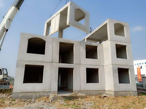 Precast House, Futuristic Home Design, Cement House, Precast Concrete Panels, Concrete Homes, Modular Housing, Modular Construction, Concrete Construction, Concrete Houses