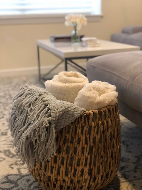 Baskets With Blankets Living Rooms, Wicker Basket Blanket Storage, Baskets With Pillows And Throws, Blanket Basket Living Room, Basket With Blankets Living Rooms, Baskets With Blankets, Blanket Basket Ideas, How To Decorate Baskets, Floor Basket Decor Ideas