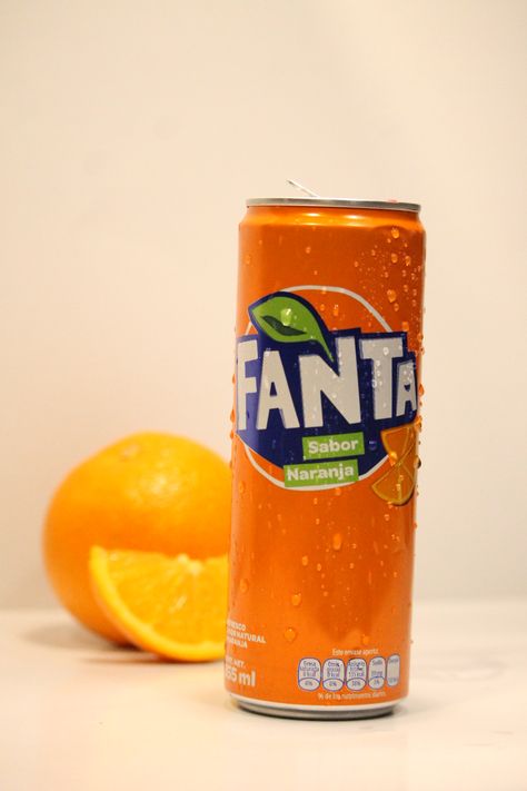 Soft Drinks Photography, Fanta Aesthetic, Orange Basket, Drink Advertising, Drink Ads, Movement Photography, Fanta Orange, Cute Home Screen Wallpaper, Cute Home Screens