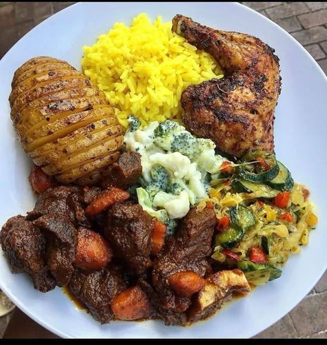 Cooking Soul Food, Lake House Food, Lake House Food Ideas, South African Food, Healthy Food Menu, Soul Food Dinner, Tasty Recipes Videos, South African Recipes, Healthy Food Dishes