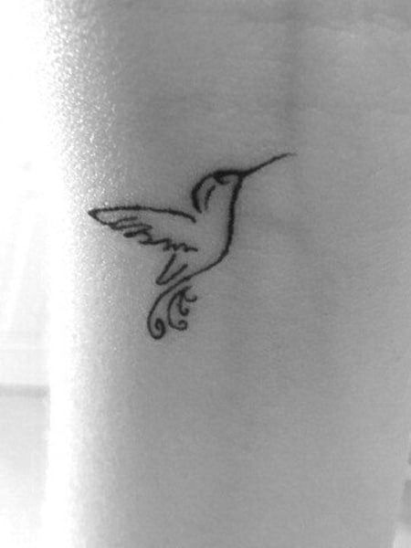 Tattoo Hummingbird, Small Hummingbird Tattoo, Hummingbird Tattoos, Bird Tattoo Wrist, Shape Tattoo, Daughter Tattoos, Hummingbird Tattoo, Bird Tattoo, Tattoos For Daughters