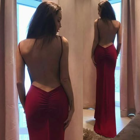 Bare Back Dress Prom, Red Backless Dress Aesthetic, Hottest Prom Dresses, Slick Prom Dresses, Prom Backless Dress, Red Prom Dress Backless, Backless Dresses Elegant, Red Backless Prom Dresses, Low Back Prom Dresses