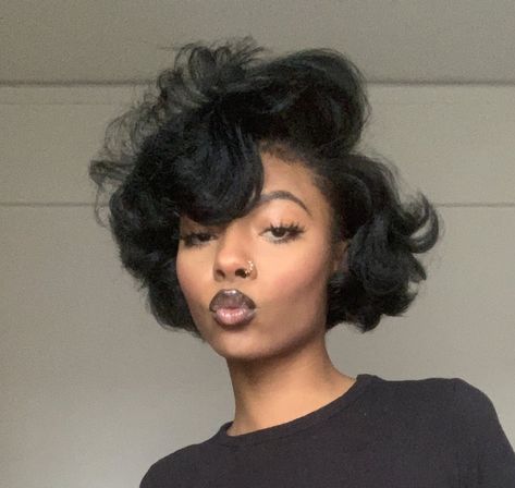 Wavy Hairstyles On Black Women, Hair Styles 2023 Black Women, Short Bob Curls Black Women, Twa Blowout Natural Hair, Short Black Hair Blowout, Short Loose Curls Black Women, Short Straightened Natural Hair, Short 90s Hairstyles Black Women, Short Pressed Hairstyles For Black Women