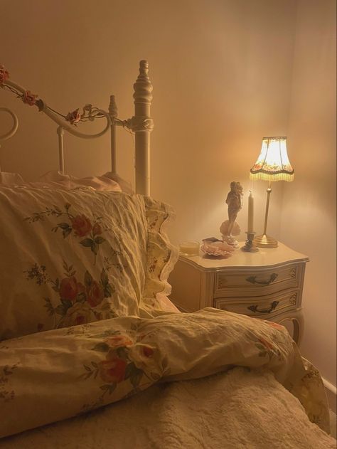 coquette aesthetic pink vintage white aphrodite rose quartz bedding bedroom bedside table Vintage Coquette Room, Coquette Bedroom, Coquette Room Decor, Coquette Room, Pastel Room, Vintage Coquette, Pretty Room, Dreamy Room, Vintage Room