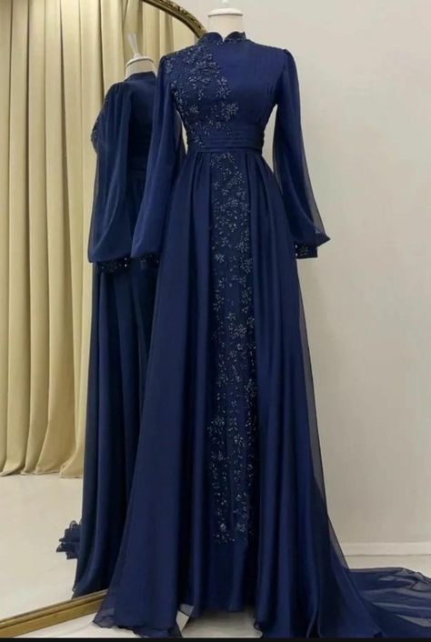 Long Gown Ideas, Hijab Prom Dress, Muslim Prom Dress, Prom Dress Couture, Simple Long Dress, Dresses High Neck, Islamic Fashion Dresses, Gown Ideas, Muslim Evening Dresses