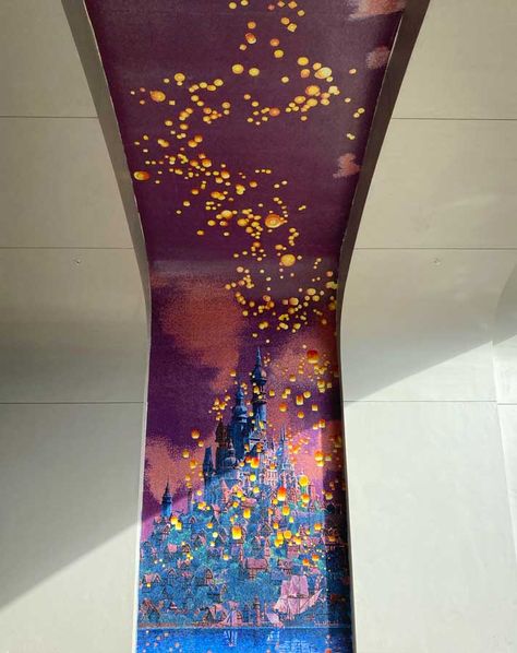 PHOTOS: Beautiful "Tangled" Floating Lanterns Mosaic Revealed for Disney's Riviera Resort - WDW News Today Tangled Floating Lanterns Painting, Disney Room Decor Ideas, Floating Lanterns Painting, Disney Room Aesthetic, Disney Mosaic, Disney Interior, Aesthetic Wall Paint, Disney Decorations, Disney Mural