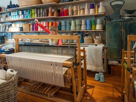 Spinning Studio, Studio Guest Room, Weaving Room, Chaotic Art, Cloth Basket, Fiber Studio, Weaving Studio, Studio Weave, Textile Studio