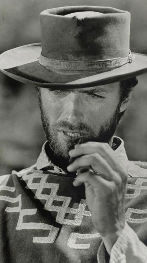 Clint Eastwood Cowboy, Clint Eastwood Quotes, Dollars Trilogy, The Man With No Name, Eastwood Movies, Clint Eastwood Movies, Klasik Hollywood, Man With No Name, Sergio Leone