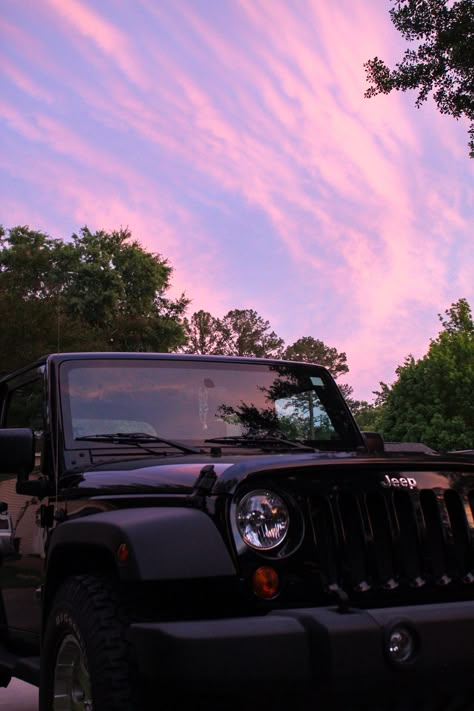 New Car Aesthetic Jeep, Thar Car Aesthetic, Jeep Astethic, Black Jeep Wrangler Aesthetic, Jeep Car Aesthetic, Cool Jeeps Wrangler, Jeep Wrangler Aesthetic, Black Jeep Wrangler Unlimited, Jeep Sunset