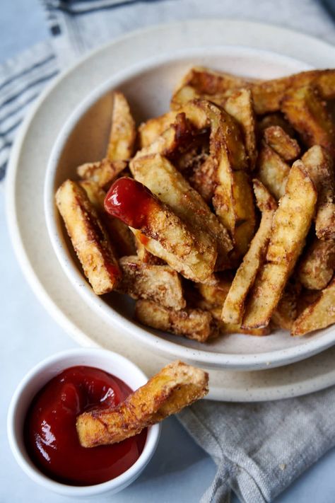 Extra Crispy Eggplant Fries Eggplant Fries Baked, Extra Crispy Chicken Wings, Air Fryer Toaster Oven Recipes, Crispy Chicken Drumsticks, Extra Crispy Chicken, Air Fryer Eggplant, Southern Coleslaw, Craving Tasty, Mashed Red Potatoes