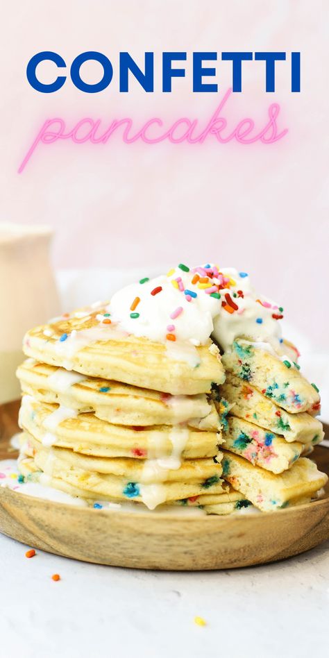 Confetti Pancakes - Simply Made Recipes Pancake Icing Recipe, Fluffy Birthday Cake, Confetti Pancakes, Homemade Pancake Batter, Pancakes Birthday, Birthday Cake Pancakes, Funfetti Pancakes, Birthday Pancakes, Easy Homemade Pancakes