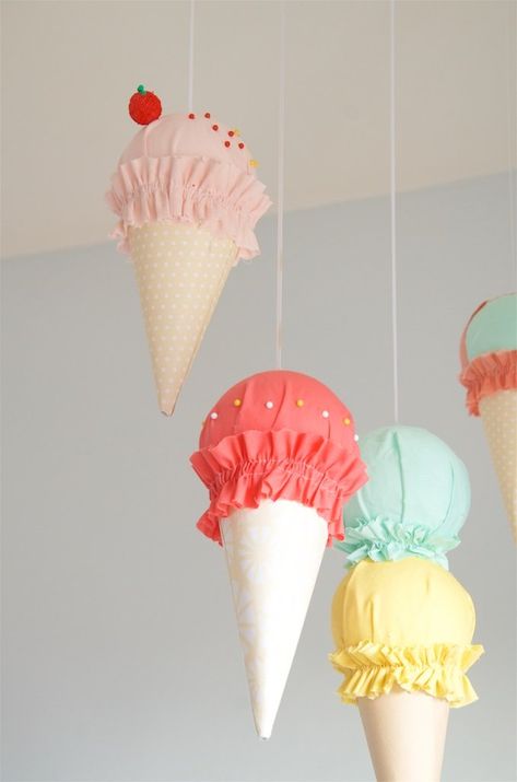 Cute Girls Bedroom Ideas And A Fun DIY Ice Cream Cone Decor Craft Based On The Adorable Pillowfort Bedroom Set At Target! Ice Cream Room Decor, Cream Room Decor, Target Kids Room, Ice Cream Themed Bedroom, Ice Cream Bedroom, Ice Cream Room, Ice Cream Nursery, Candy Themed Bedroom, Pillowfort Target