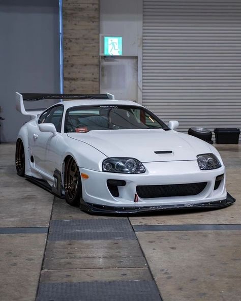 Toyota Supra MK4 🤟  @mochio80 #jdm #mk4 #toyota #iconiccars #car #cars Mk4 Toyota Supra, Mk 4 Supra, Super Mk4, 1995 Toyota Supra, Cars Supra, White Supra, Mk4 Supra, Car Jdm, Supra Mk4