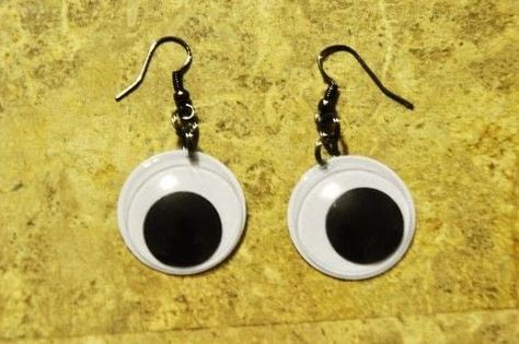 Googly Eye Earrings, Weird Earrings Aesthetic, Silly Earrings, Jewelry For Teens, Eyeball Earrings, Crazy Earrings, Weird Earrings, Vintage Diamond Earrings, Recycled Earrings