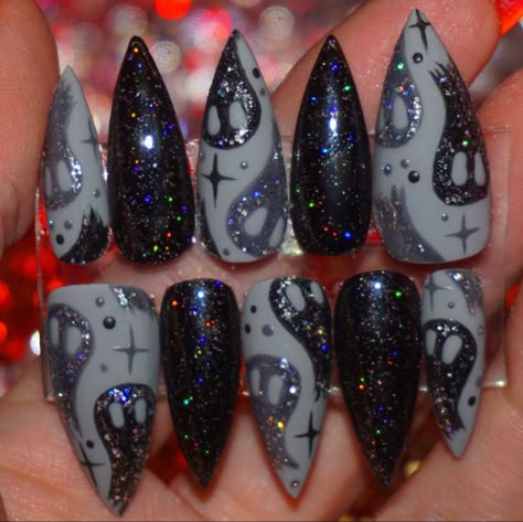 Witch Doctor Nails, Halloween Rave Nails, Designed Nails Art, Nude Goth Nails, Halloween Nails Designs 2024, Killer Klowns From Outer Space Nails, Bright Halloween Nails, Halloween Nails Coffin Shape, Sparkly Halloween Nails