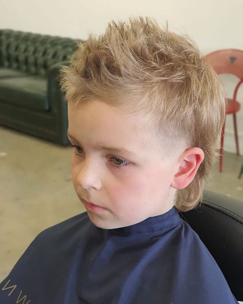 Best Boys Haircuts, Haircuts For School, Toddler Hairstyles Boy, Mullet Fade, Toddler Haircuts, Cool Boys Haircuts, Mullet Wig