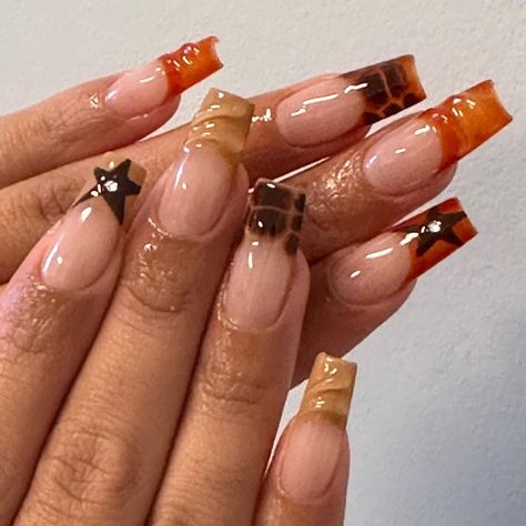 GELX NAILS (@yveningset) • Instagram photos and videos Brown Nail Designs, Brown Nail, Fall Nail Ideas, Hippie Nails, Unique Acrylic Nails, Fall Nail Art, Square Acrylic Nails, Fall Nail, Fire Nails