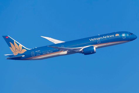 Boeing 787 9 Dreamliner, 787 Dreamliner, Boeing 787 Dreamliner, Vietnam Airlines, Aviation Posters, Boeing 787, Airlines, Vietnam, Aircraft