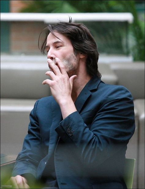 Keanu Reeves Life, Kaptan Jack Sparrow, John Wick Movie, Keanu Reeves John Wick, Male Pose, Keanu Charles Reeves, The Boogeyman, Actrices Hollywood, International Film Festival