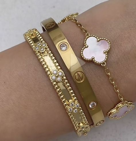 خواتم خطوبة, Xoxo Jewelry, Preppy Jewelry, Expensive Jewelry Luxury, Wrist Jewelry, Luxe Jewelry, Jewelry Accessories Ideas, Dope Jewelry, Jewelry Fashion Trends