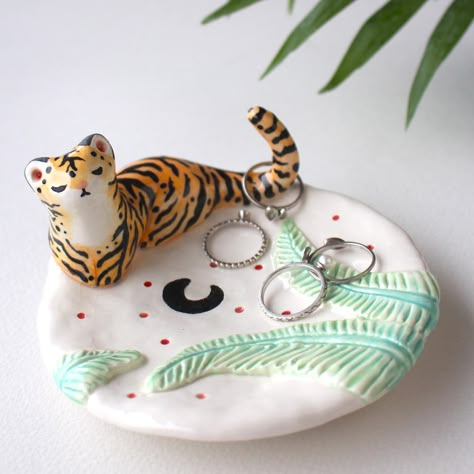 Totems and Miniatures, Jewelry Dishes, Candle... | Tiger In Jungle, Moon Jewellery, Jewelry Dishes, Nature Magic, Jewellery Dish, Rope Crafts Diy, Black Moon, Pottery Crafts, Earthenware Clay