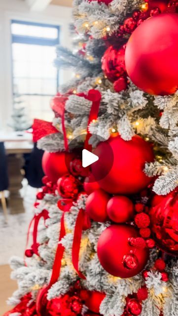 JENNIFER | HOLIDAY HOME | TRANSITIONAL DECOR on Instagram: "So easy, you can do it with your dog on your lap 🐾😂  I love the Christmas Ball Garland that has been viral on Instagram for awhile, but this method takes it up a notch! After your Ball Garland is complete, twist it with a string of “baubles” to create the Bauble Garland that I have on my tree this year!  You will need: 1. Satin Ribbon 2. Scissors 3. 4 Different Sized Christmas Ball Ornaments 4. A Strand of “Baubles” (mine are from Hobby Lobby)  To Assemble: 1. Cut your ribbon to desired length 2. Tie a knot at one end (I usually double knot) 3. String your ornaments alternating size and color (I did the same color in both shiny and matte) 4. Continue until the end and tie another knot 5. Twist your Ball Garland with a strand of Diy Garland Christmas, Christmas Ball Garland, Bauble Garland, Garland Christmas Tree, Christmas Traditional, Ornament Garland, Tie A Knot, Garland Diy, Christmas Ball Ornaments