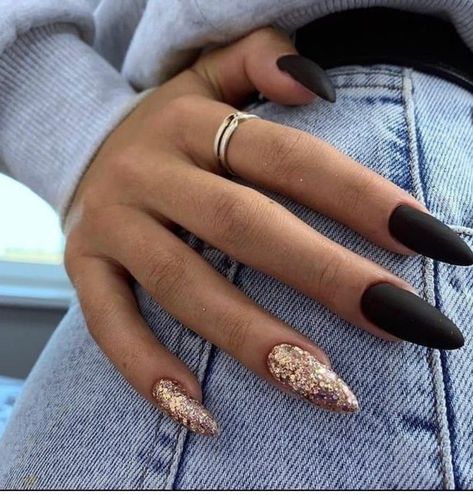 Classy Bright Nails, Birthday Nail Inspo Acrylic Medium, Sassy Nails Designs, Office Nails, Unghie Sfumate, New Years Nail Designs, Sassy Nails, Her Nails, Sparkle Nails