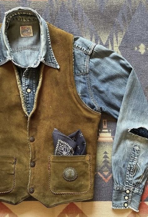 Cowboy Vest Outfit Men, 70s Western Fashion, Denim Vest Outfit, Cowboy Vest, Western Vest, Cowboy Outfits, Baby Cowboy, Poses References, Character Outfits