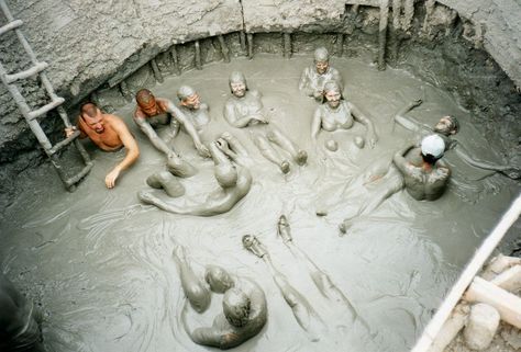 Mud Volcano, Adult Activities, Mud Bath, Wellness Retreat, Colombia Travel, Wellness Travel, Santa Catalina, Travel Locations, Bath Spa