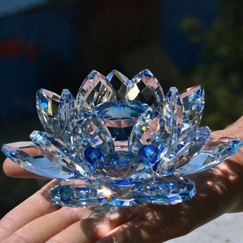 90mm Blue Quartz Crystal Glass Lotus Flower natural stones and minerals Feng Shui Crystals flowers For Home wedding Decor crafts   96% of buyers enjoyed this product! 62 orders List price: US $37.0… Lotus Crystal, Crystal Lotus, Feng Shui Crystals, Souvenir Collection, Home Wedding Decorations, Magical Jewelry, Crystal Figurines, Flower Ornaments, Wedding Souvenirs