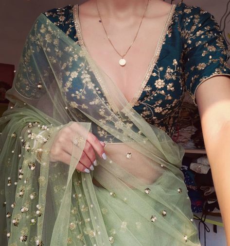 Store no.6 (@storeno.6) posted on Instagram • Feb 6, 2021 at 5:56pm UTC Georgette Dresses, Saree Jackets, Blouse Lehenga, Saree Lehenga, Fashionable Saree Blouse Designs, Traditional Indian Dress, Wedding Blouse Designs, Indian Saree Blouses Designs, Blouse Designs Indian