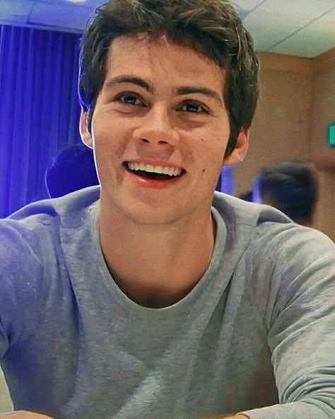 Void Stiles>All Dylan O Brien Icons, Smile Movie, Dylan O'brien Funny, Stiles Derek, Teen Wolf Boy, Dylan O Brien Cute, Dylan O Brain, Dylan Obrian, Dylan O Brian