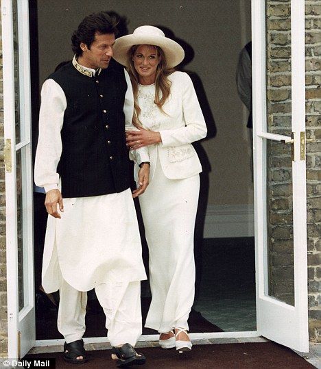 Jemima and imran khan Imran Khan Wedding, Imran Khan Cricketer, Jemima Goldsmith, Reham Khan, Vintage Pakistan, Jemima Khan, Imran Khan Photos, Imran Khan Pakistan, History Of Pakistan