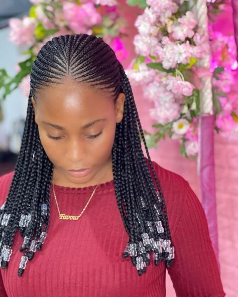 Cornrow style Straight Up Hairstyles, All Back Hairstyle, Cornrows With Beads, Straight Back Braids, Cornrow Hairstyle, Straight Back Cornrows, Carrot Hairstyles, Latest Braided Hairstyles, Cornrows Natural Hair