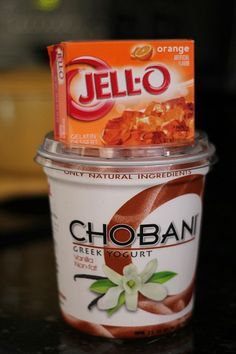 Creative Jello Ideas, Sugar Free Jello And Greek Yogurt, Jelly And Yoghurt Dessert, Recipes Using Jello Powder, Greek Yogurt And Jello, Greek Yogurt Jello, Desserts With Greek Yogurt, Overnight Oats Low Carb, Jello Bites