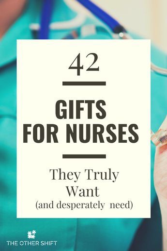 New Nurse Tips, Nurse Gift Baskets, Nurses Gifts Diy, Presents For Nurses, Thank You Nurse Gifts, Best Gifts For Nurses, Graduate Nurse, Nurse Tips, Nursing Gifts