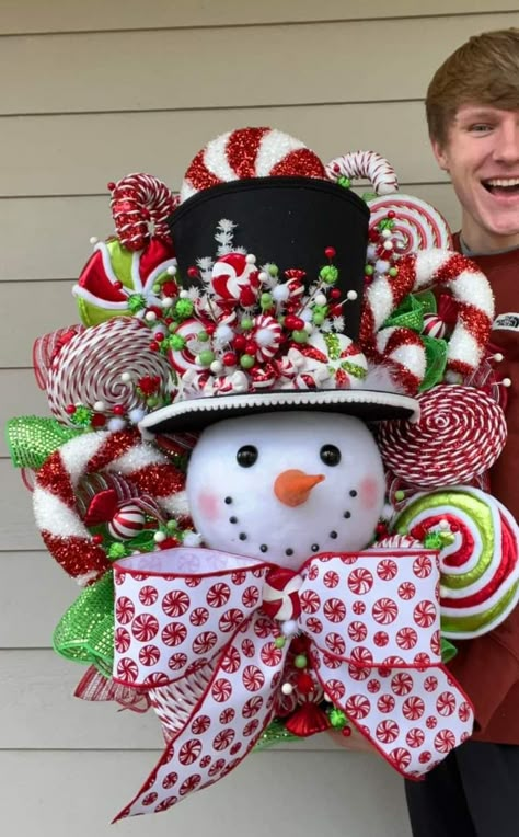 Christmas Wreath Decorating Contest, Wreath Decorating Contest, Formal Decorations, Mesh Angels, Wreath Ideas Diy, Christmas Formal, Christmas Candy Cane Decorations, Christmas Door Decorating, Christmas Decor Handmade