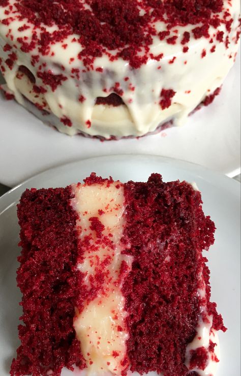 Think Food, Yummy Comfort Food, Food Videos Desserts, Red Velvet Cake, Velvet Cake, Food Snapchat, Food Obsession, Cafe Food, Interesting Food Recipes