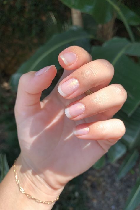 Natural Manicure No Polish, Gel Nail At Home How To Do, Short Healthy Nails, Diy Natural Nails At Home, Healthy Short Nails, Gel Natural Nails Manicures, Natural Manicure Ideas, French Tip Gel X Nails, Natural Gel Manicure