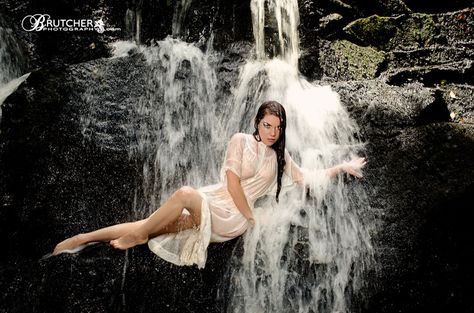 Waterfall Portraits, Waterfall Poses, Waterfall Model, Waterfall Shoot, Trash Dress, Waterfall Photoshoot, Water Pics, Water Clothing, Waterfall Ideas