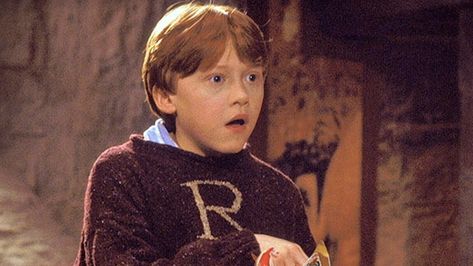 Where To Buy A Harry Potter Christmas Sweater That's As Good As Mrs. Weasley's — PHOTOS Harry Potter Christmas Sweater, Weasley Sweater, Glume Harry Potter, Harry Potter Ron Weasley, Ronald Weasley, Buku Harry Potter, Theme Harry Potter, Harry Potter Ron, Images Harry Potter