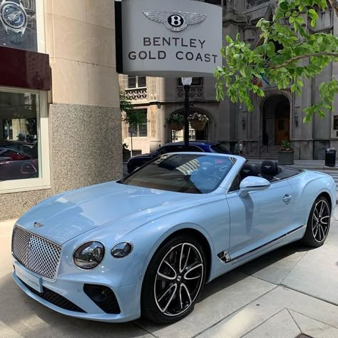 Bentley Continental Gt Blue, Cars Color, Lux Cars, Bentley Car, Continental Gt, Bentley Continental Gt, Car Goals, Future Cars, Car Designs