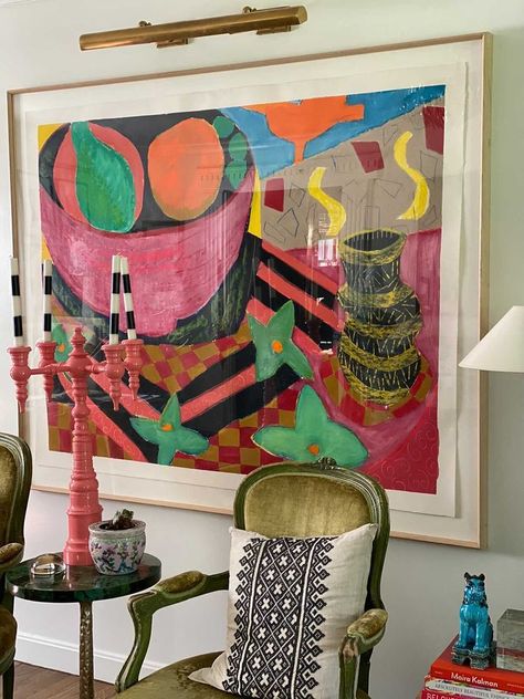 Dinning Room Painting Art, Living Room With Paintings On The Wall, Flat Color Painting, Abstract Art Interior Design, Art In Living Room, Paintings Living Room, Living Room Paintings, Eclectic Paintings, World Art Day