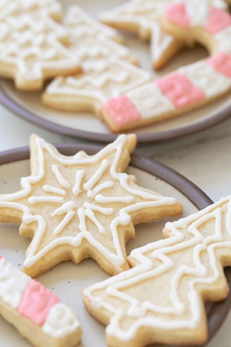 Cream Cheese Cookie Frosting, Sugar Free Christmas Cookies, Sugar Free Cookie, Cream Cheese Cookie, Sugar Free Cookie Recipes, Sugar Cookie Icing Recipe, Best Christmas Cookie Recipes, Cookie Icing Recipe, Sugar Free Baking